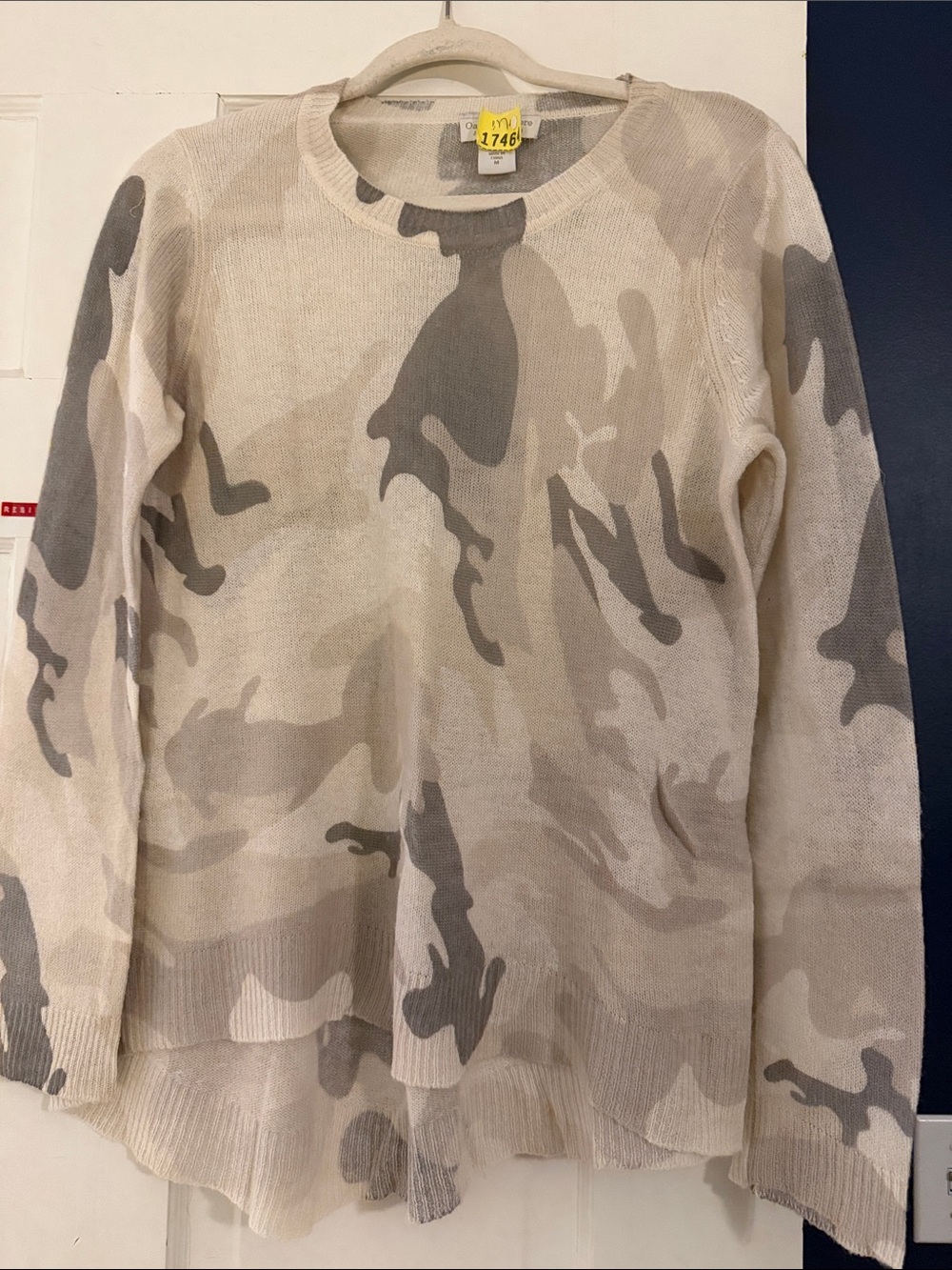 Cashmere Sweater - Neutral Tones